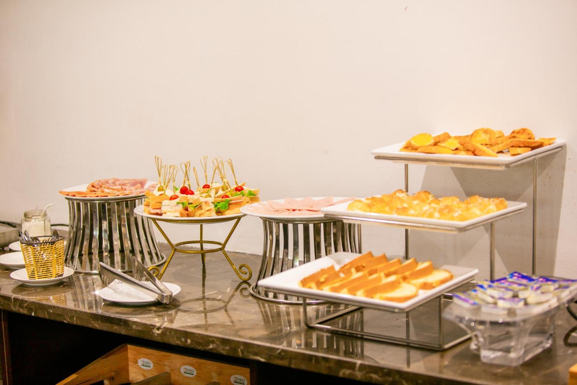 Sunny 22Land Residence Hotel 2 Hanoi Esterno foto